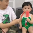 左左+